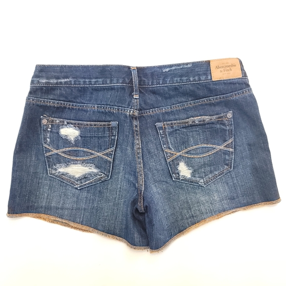 Abercrombie and Fitch Jean Shorts Size 4 - Picture 4 of 8